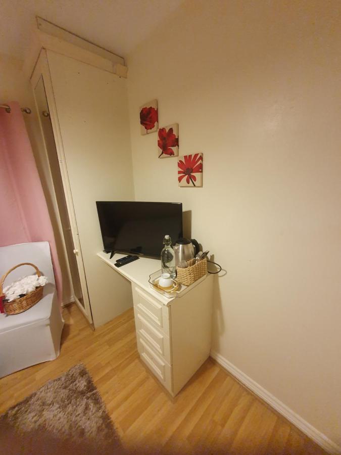 Double Size And Single Room In Barking Barking  Cameră foto
